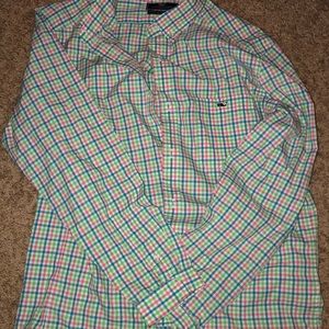 Vineyard Vines Button Down, new condition